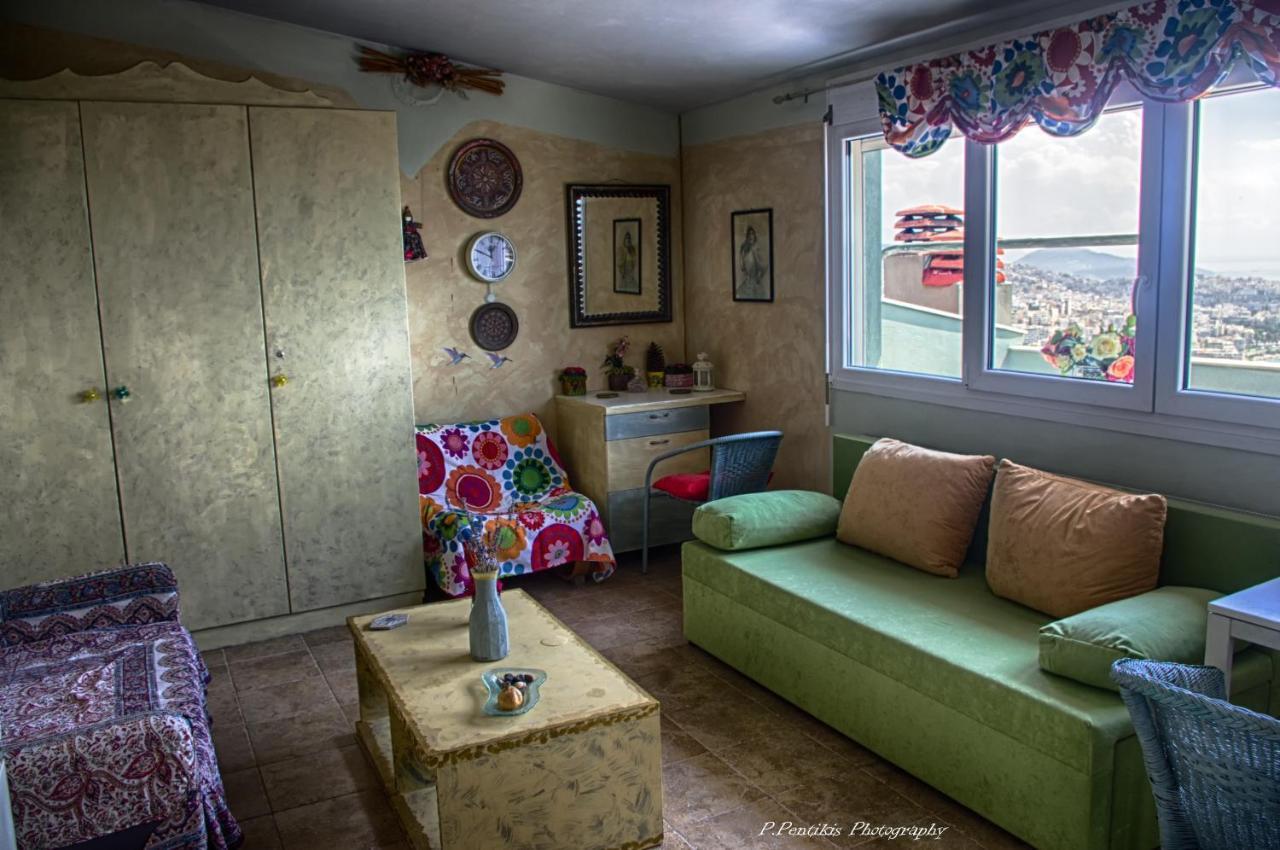 Iakinthi Apartment Kavala Esterno foto